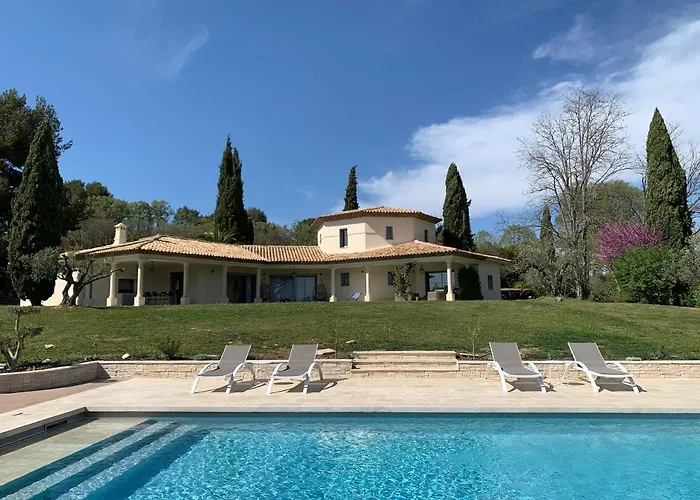 Hotel La Parenthese Saint Donat à Aix-en-Provence